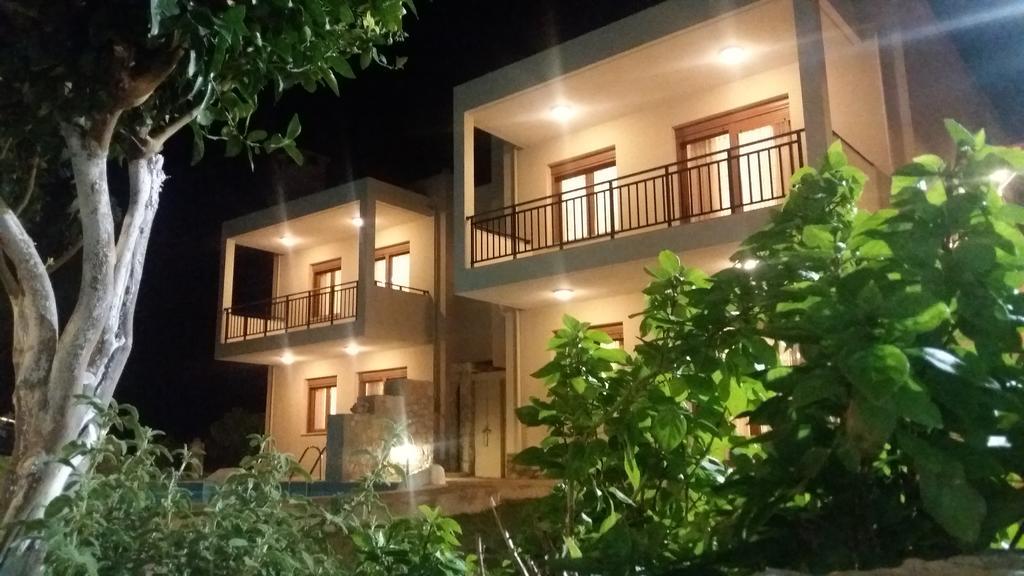 Petrochori Aparthotel Bagian luar foto