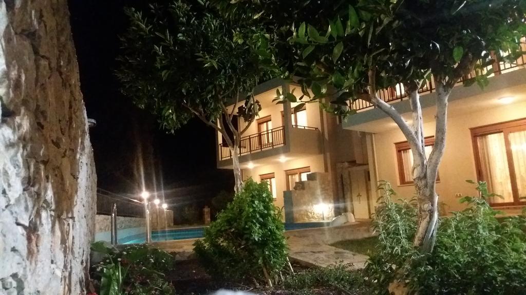 Petrochori Aparthotel Bagian luar foto