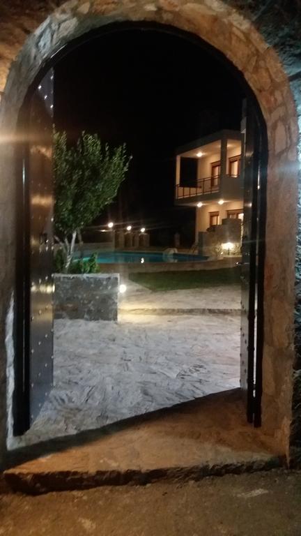 Petrochori Aparthotel Bagian luar foto