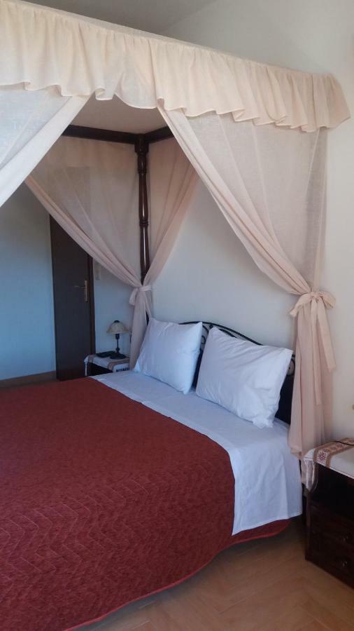 Petrochori Aparthotel Bagian luar foto
