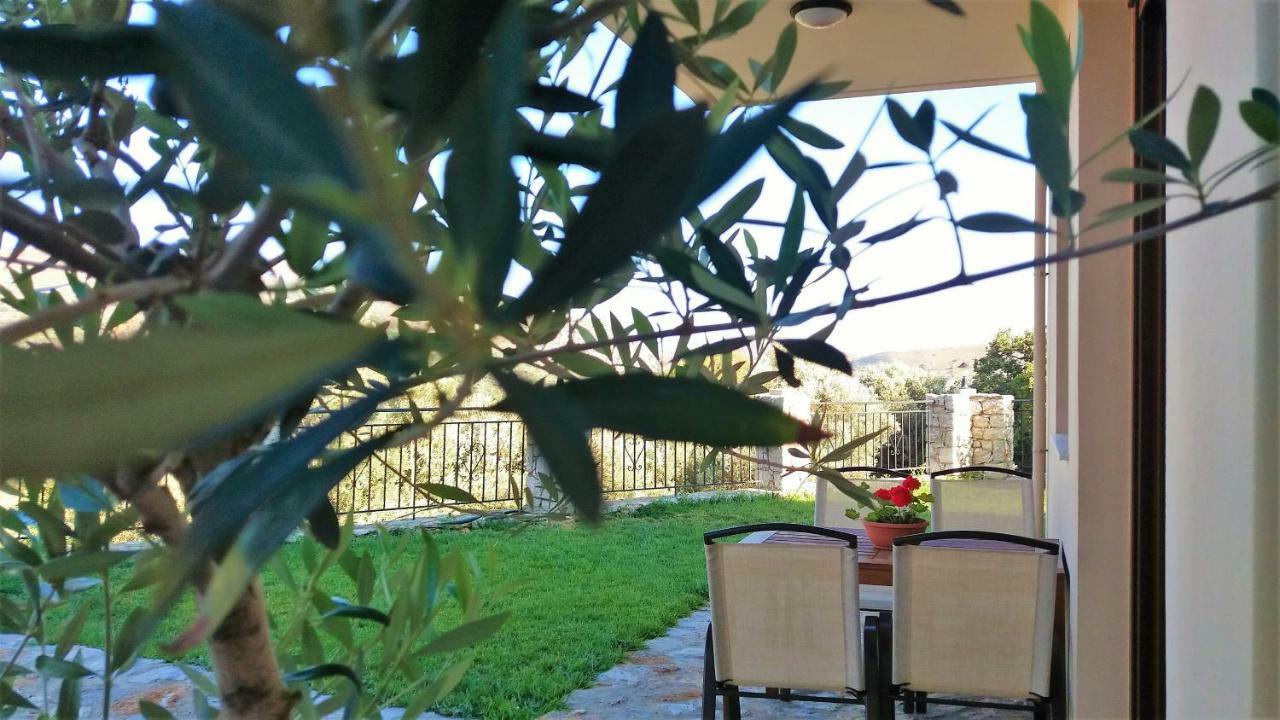 Petrochori Aparthotel Bagian luar foto